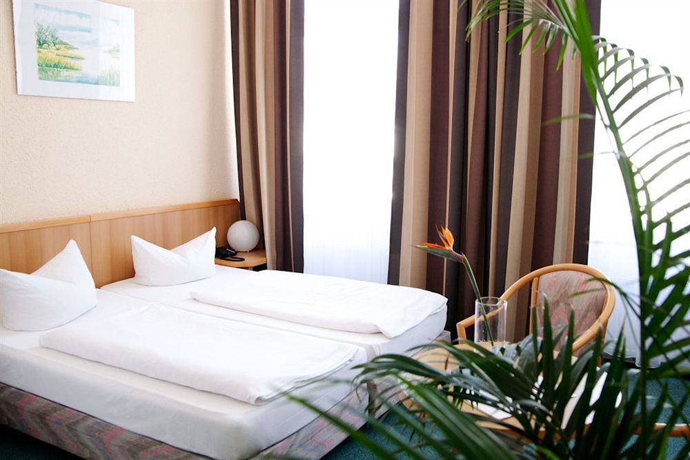Hotel Stralsund Exterior photo