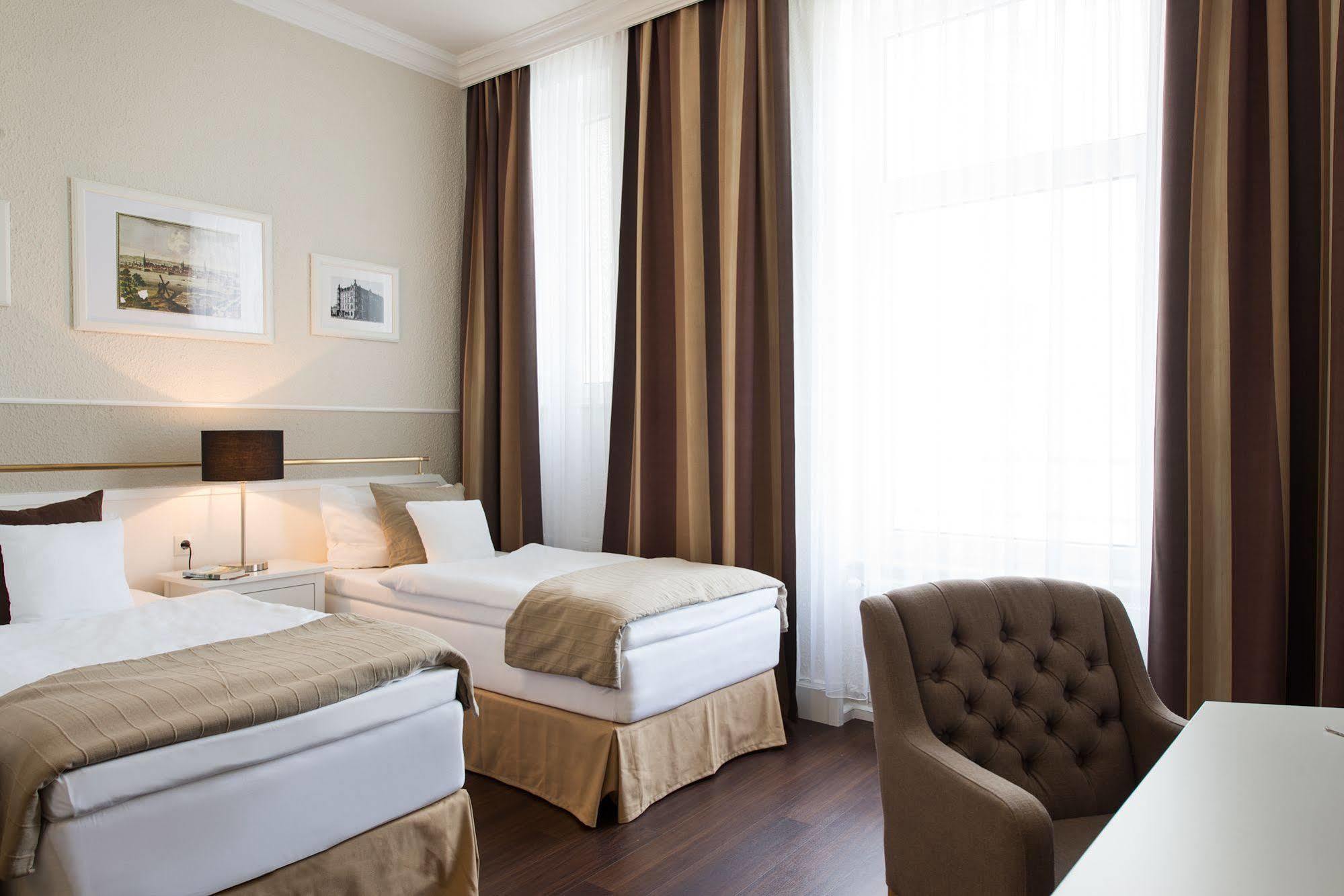 Hotel Stralsund Exterior photo